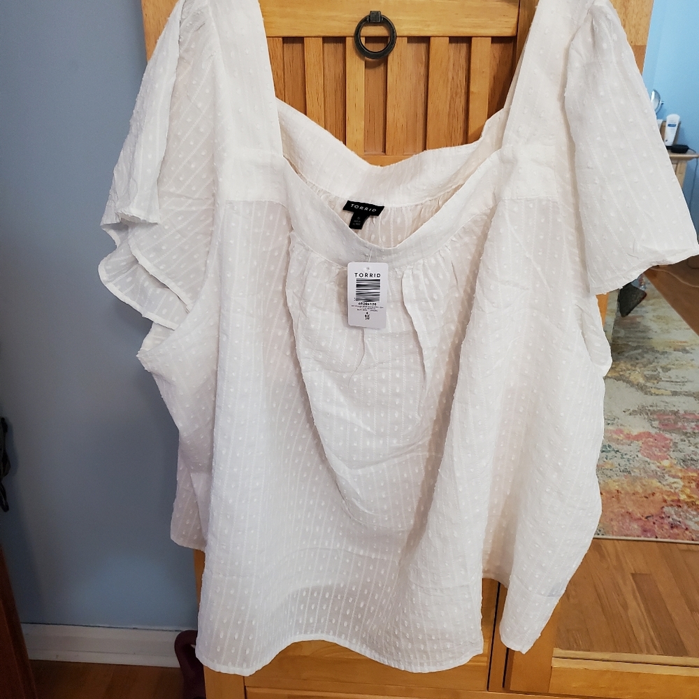Torrid top and tank size 6
